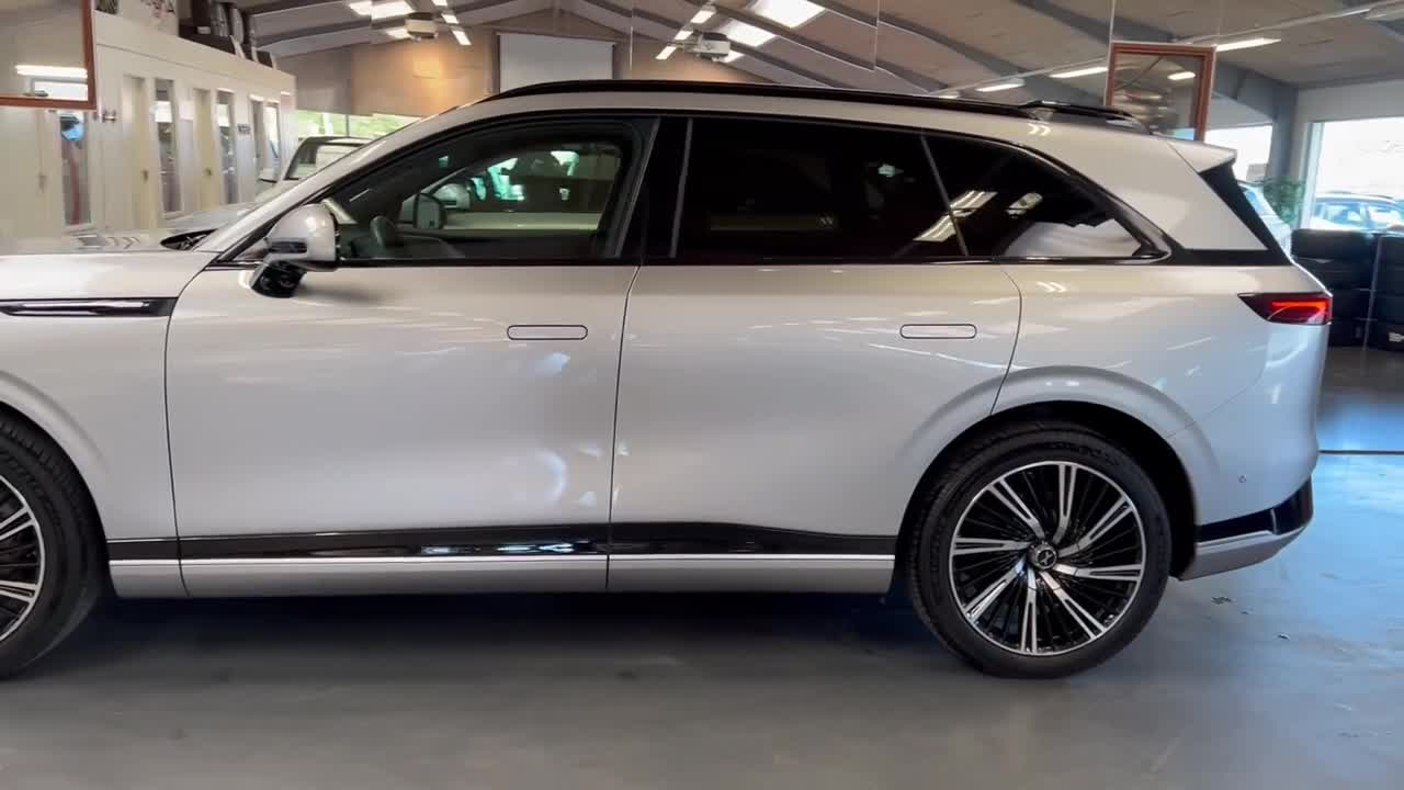 XPeng G9