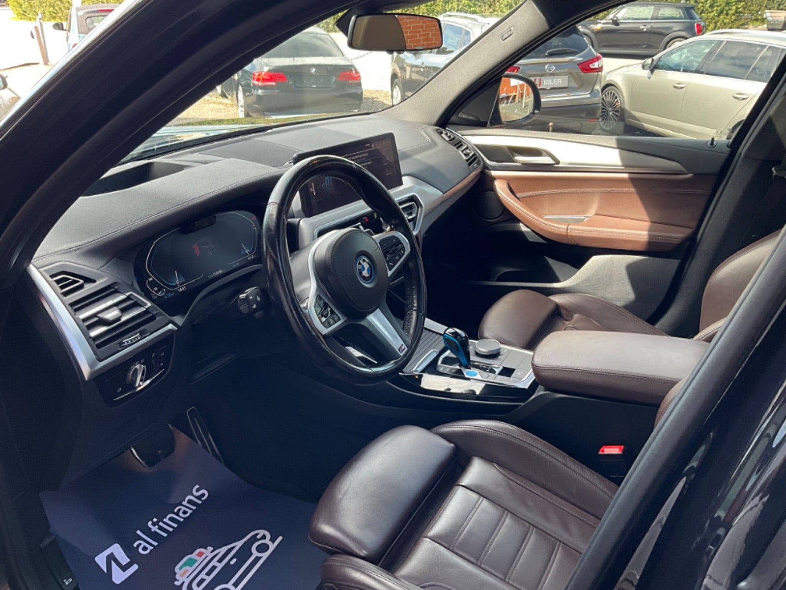 Sort BMW iX3 fra 2022