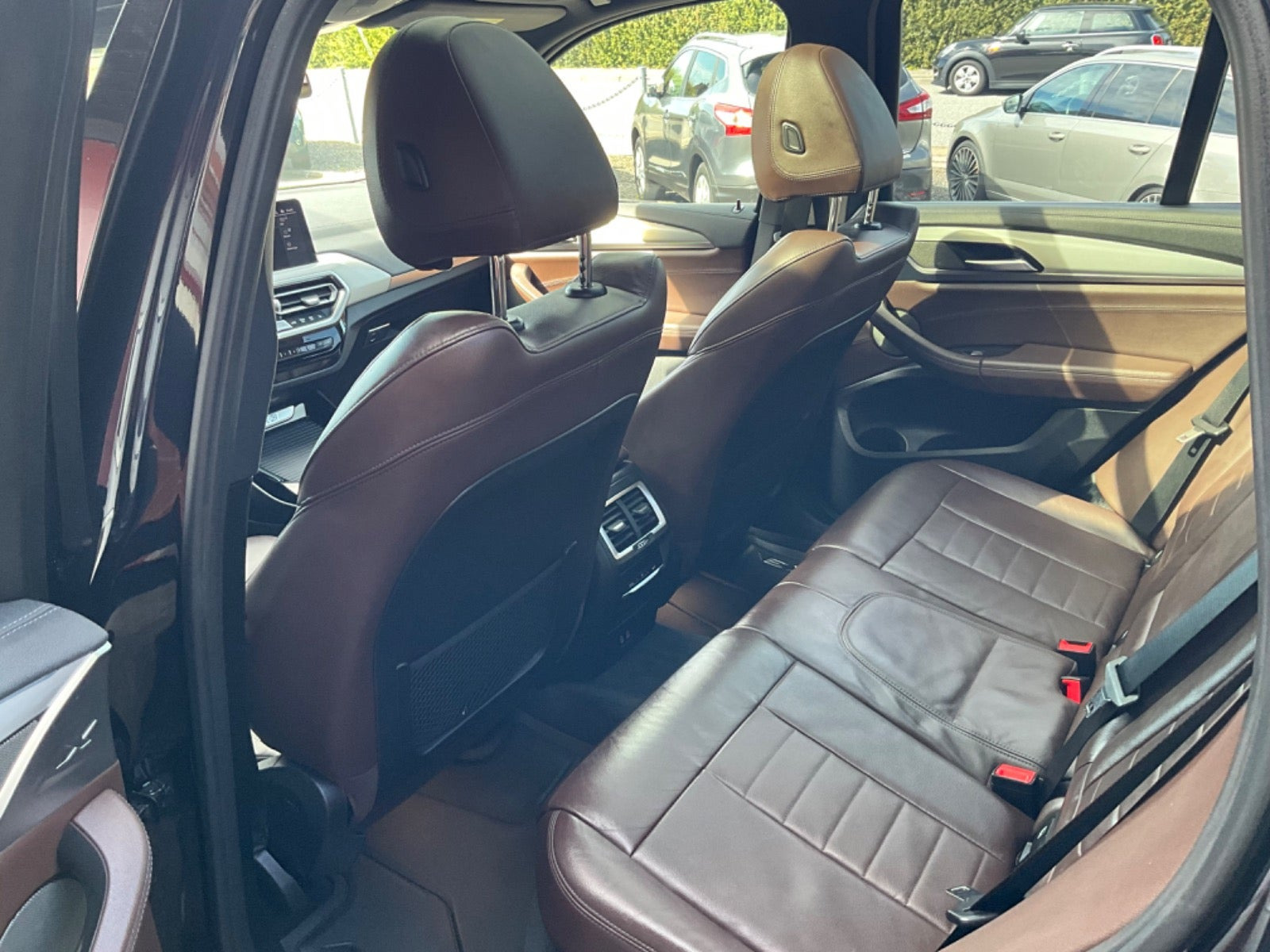 Sort BMW iX3 fra 2022