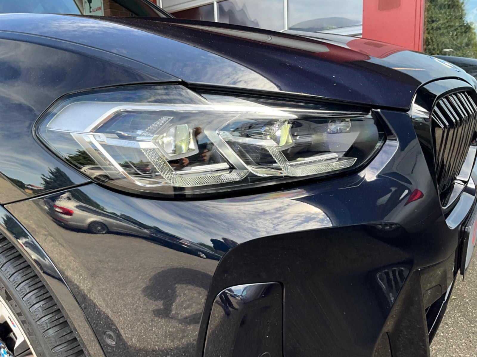 Sort BMW iX3 fra 2022