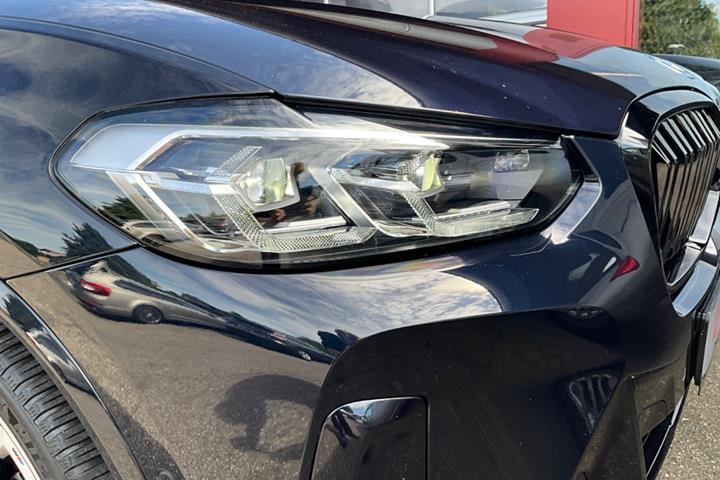 Sort BMW iX3 fra 2022
