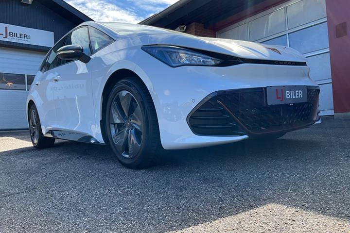 Hvid Cupra Born fra 2022