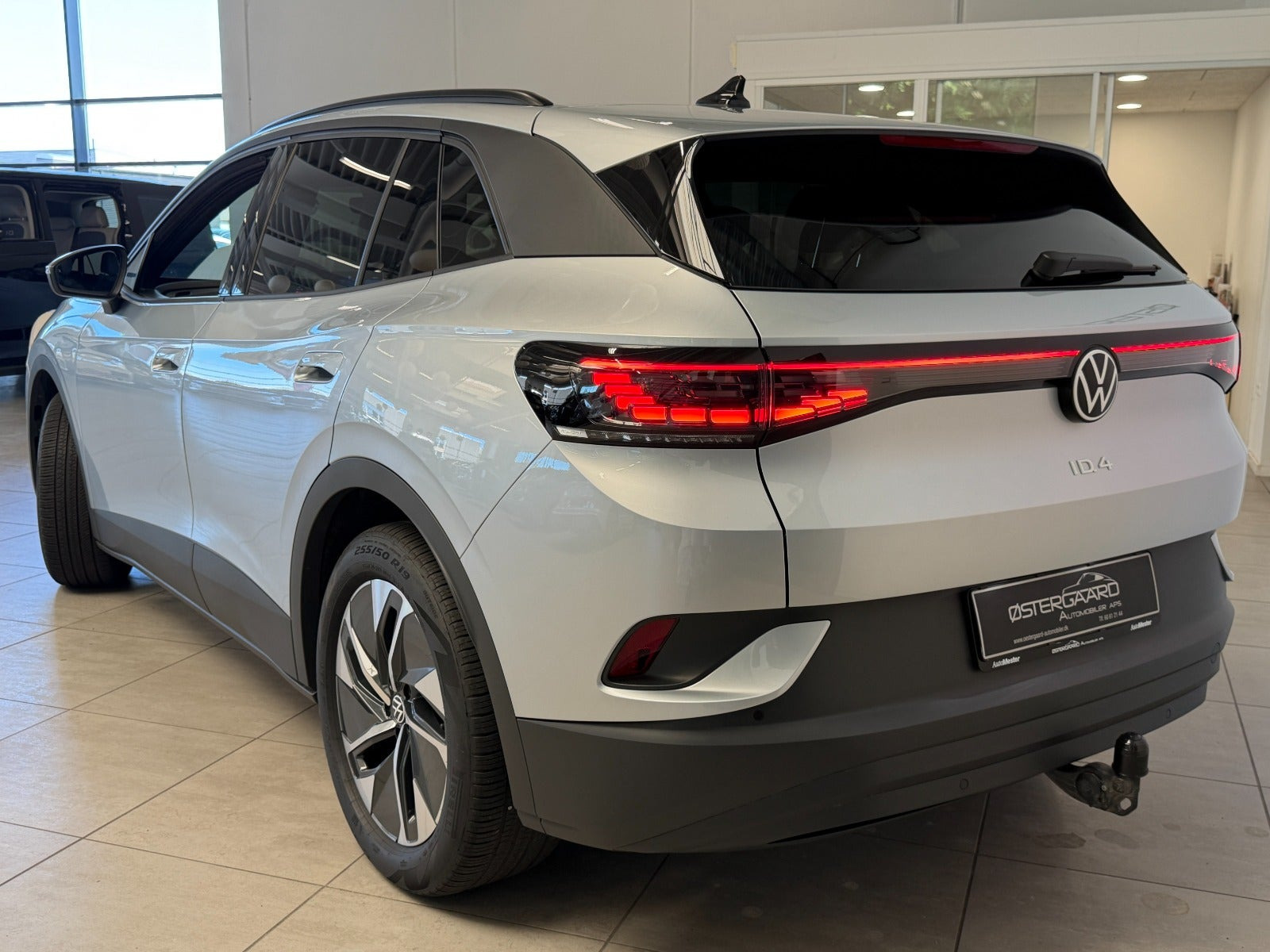 Sølv VW ID.4 fra 2025