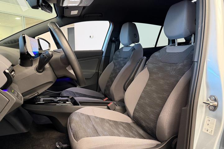 Sølv VW ID.4 fra 2025