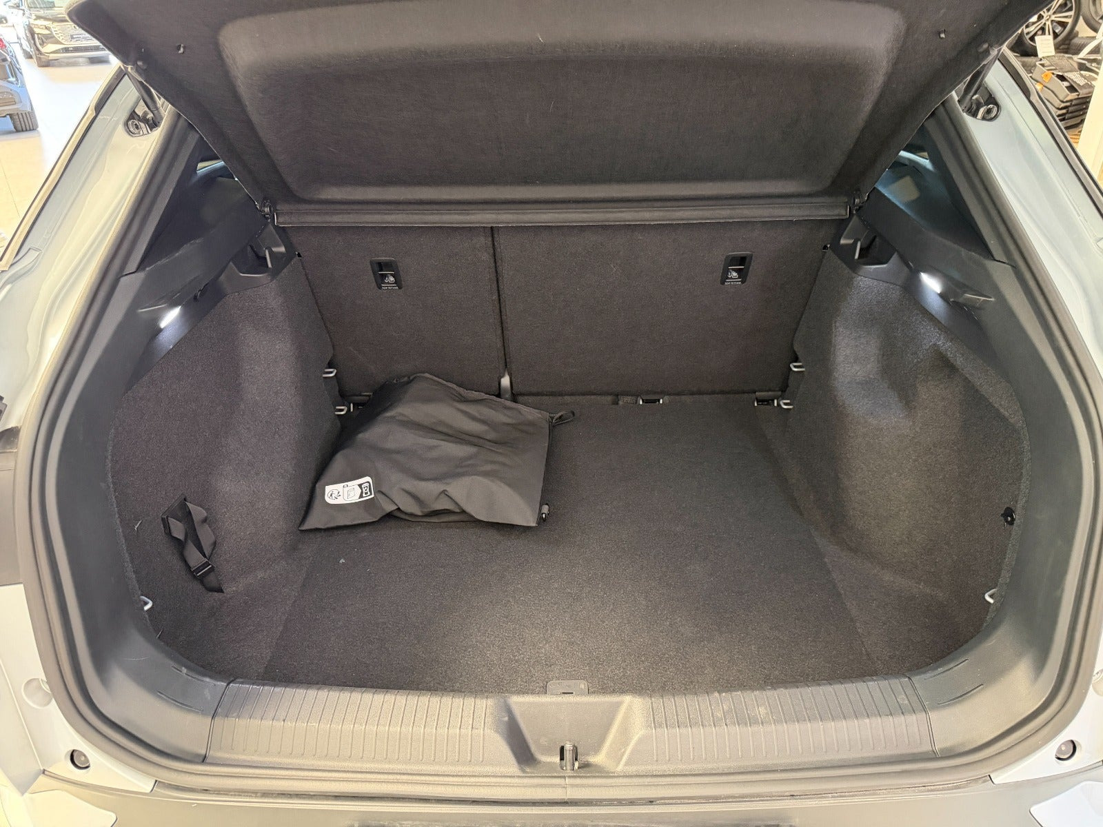 Sølv VW ID.4 fra 2025