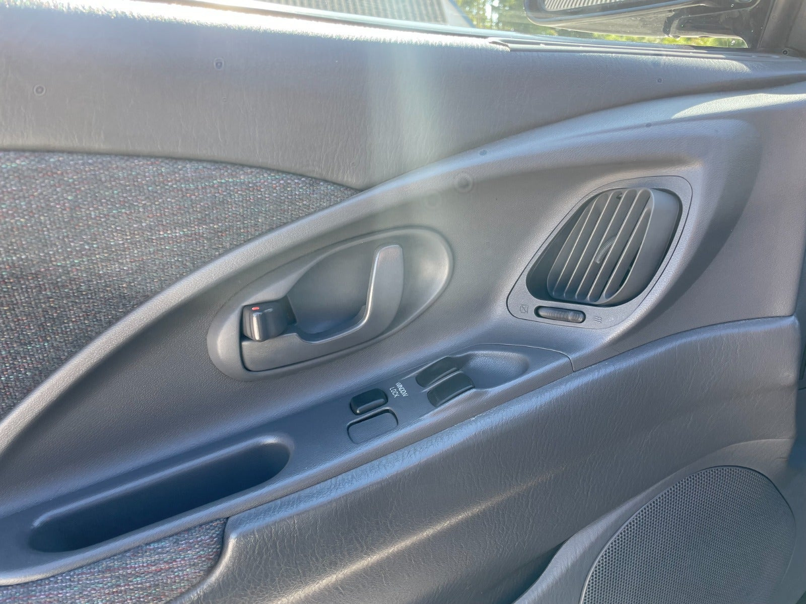 Sort Mitsubishi Eclipse fra 1995
