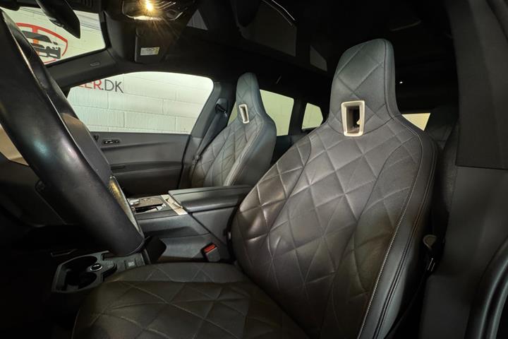 Sort BMW iX fra 2023