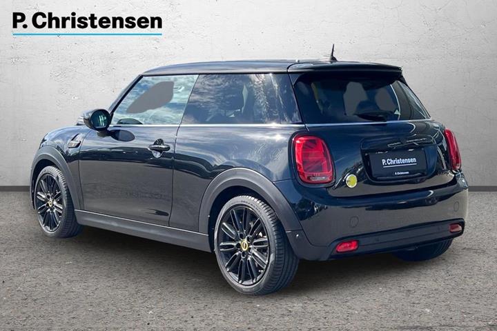 Sort Mini Cooper SE fra 2023