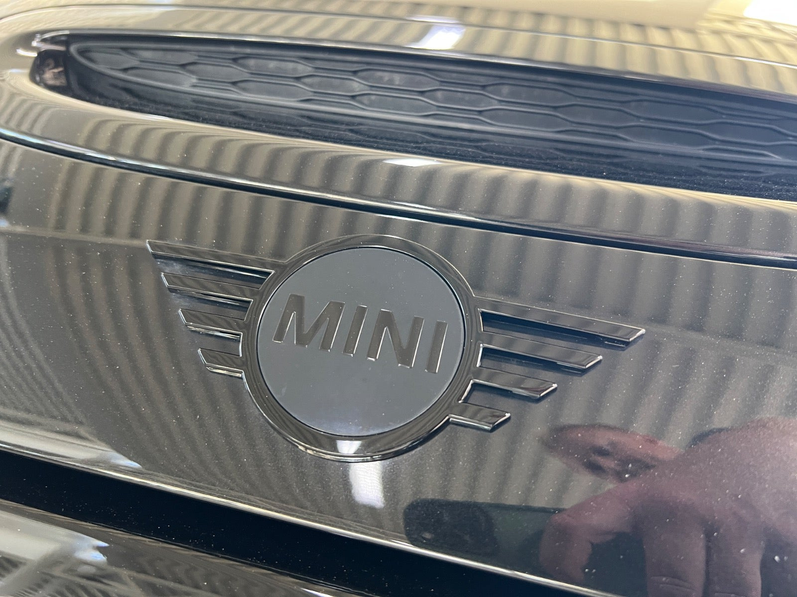 Sort Mini Cooper SE fra 2023
