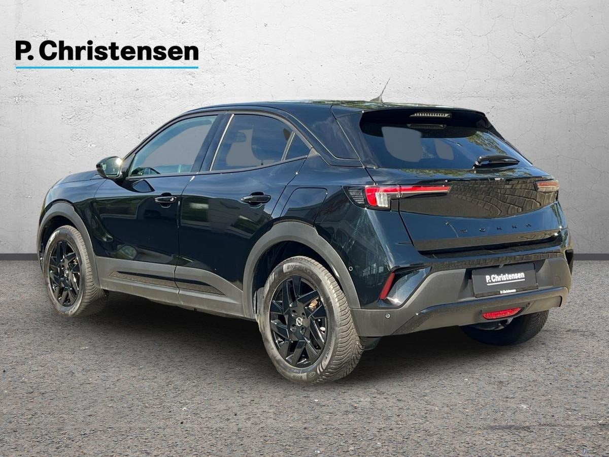 Sort Opel Mokka-e fra 2023