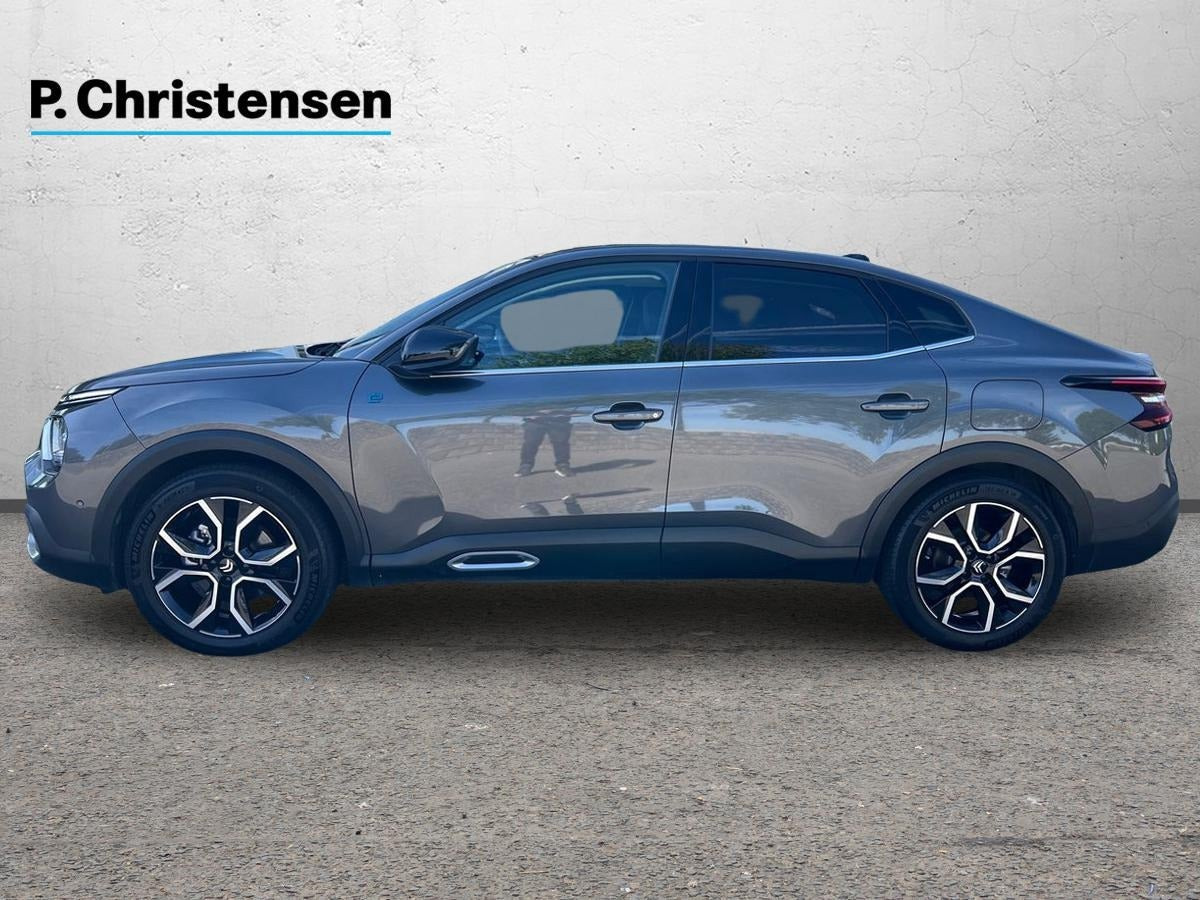 Grå Citroën ë-C4 X fra 2024