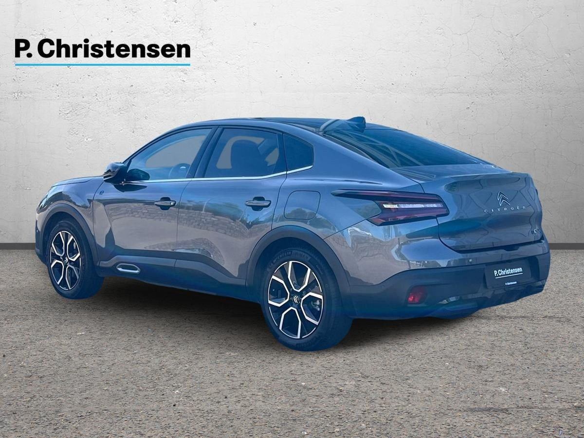 Grå Citroën ë-C4 X fra 2024