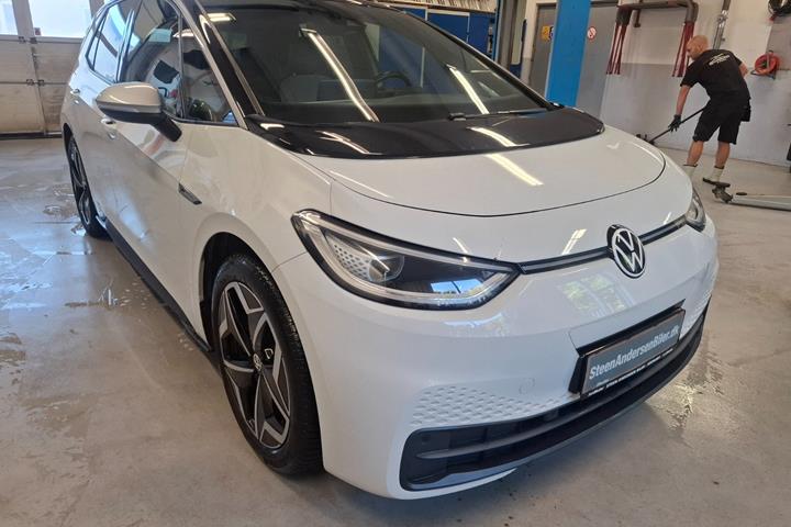 Hvid VW ID.3 fra 2021