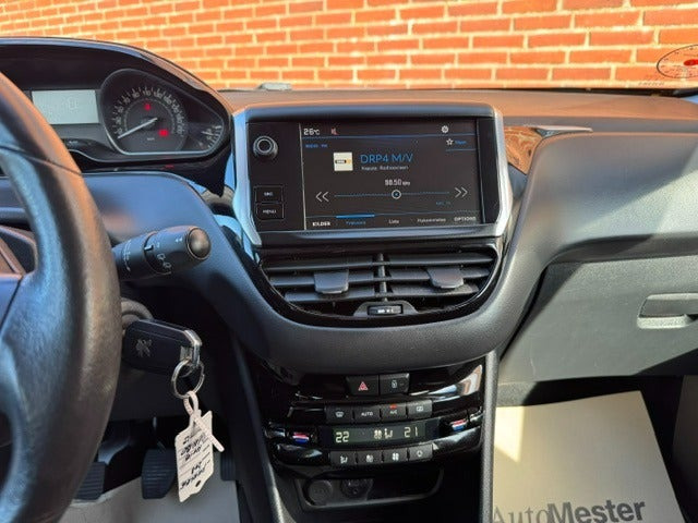 undefined Peugeot 208 fra 2017