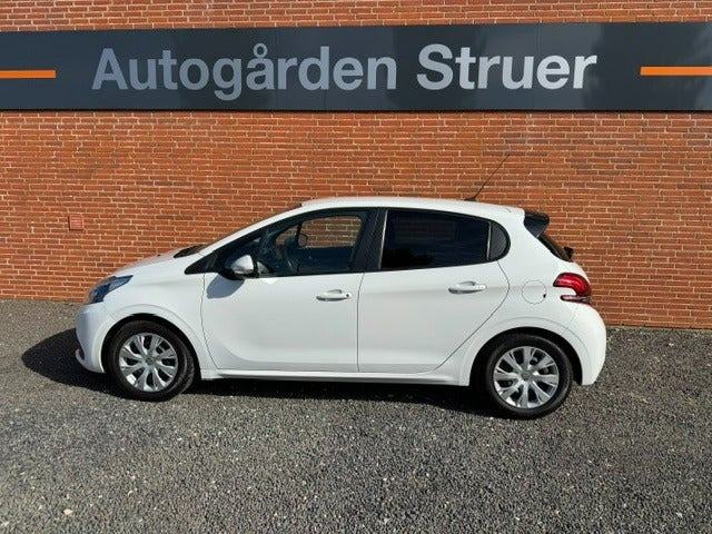 undefined Peugeot 208 fra 2017
