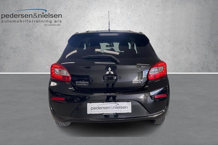 Sort Mitsubishi Space Star fra 2019