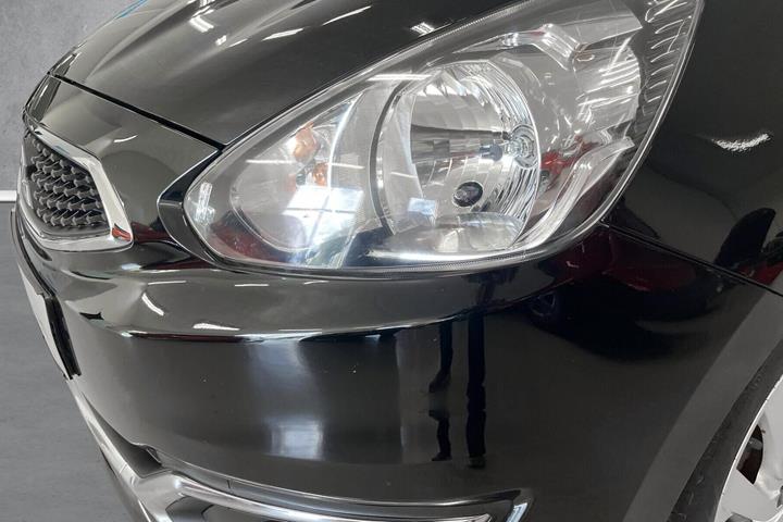 Sort Mitsubishi Space Star fra 2019