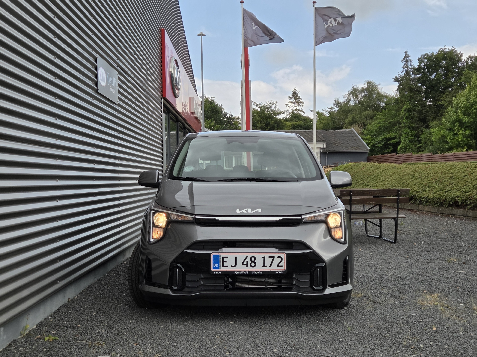Grå Kia Picanto fra 2025