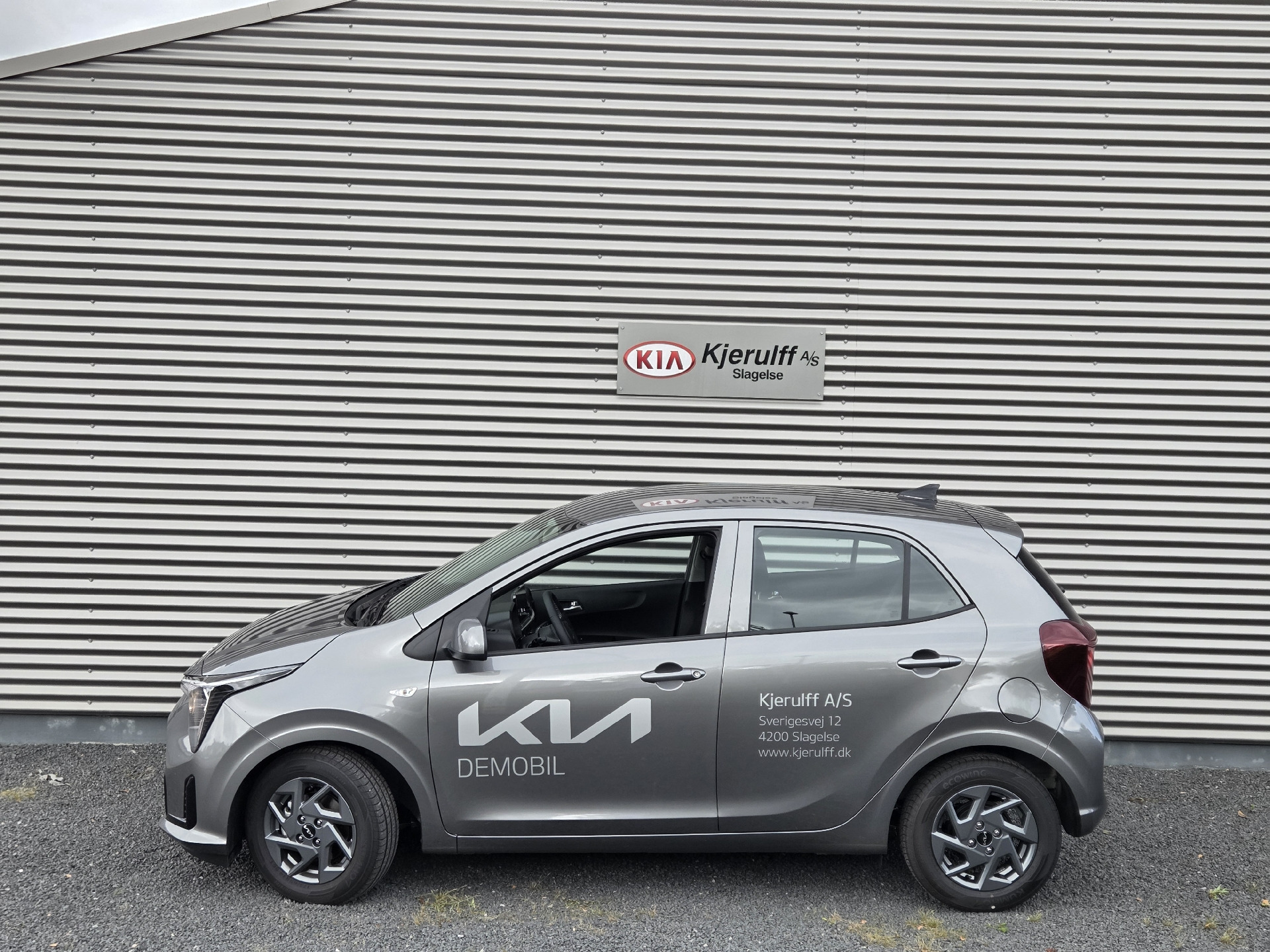 Grå Kia Picanto fra 2025