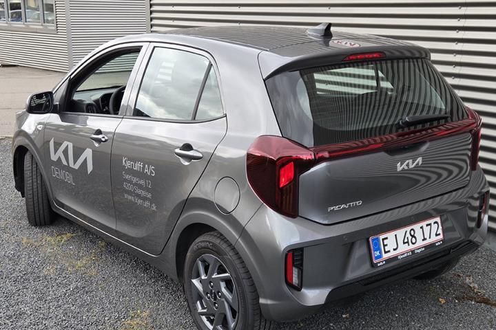 Grå Kia Picanto fra 2025