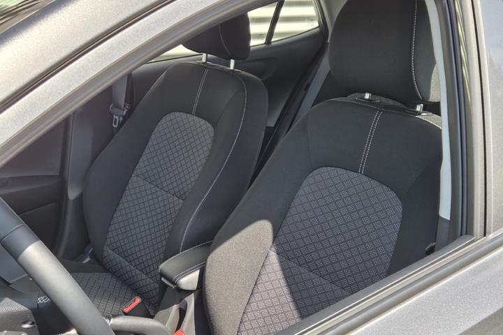 Grå Kia Picanto fra 2025