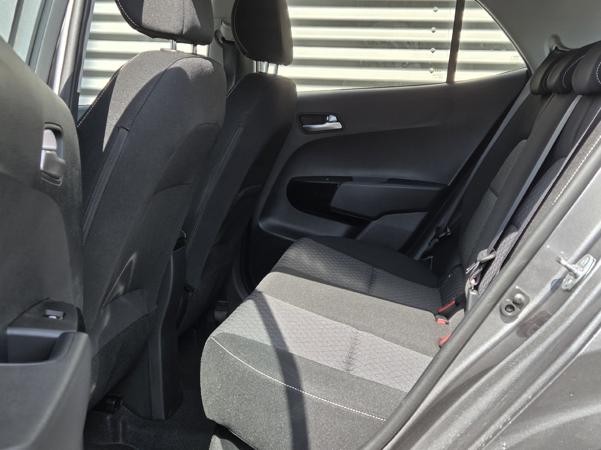 Grå Kia Picanto fra 2025