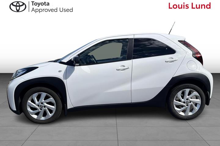 Hvid Toyota Aygo X fra 2022