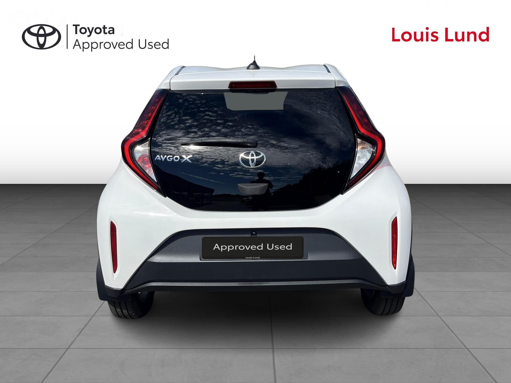 Hvid Toyota Aygo X fra 2022