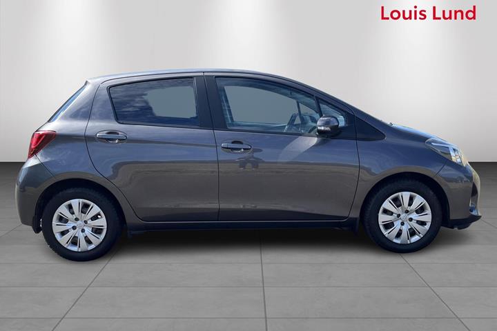 undefined Toyota Yaris fra 2016