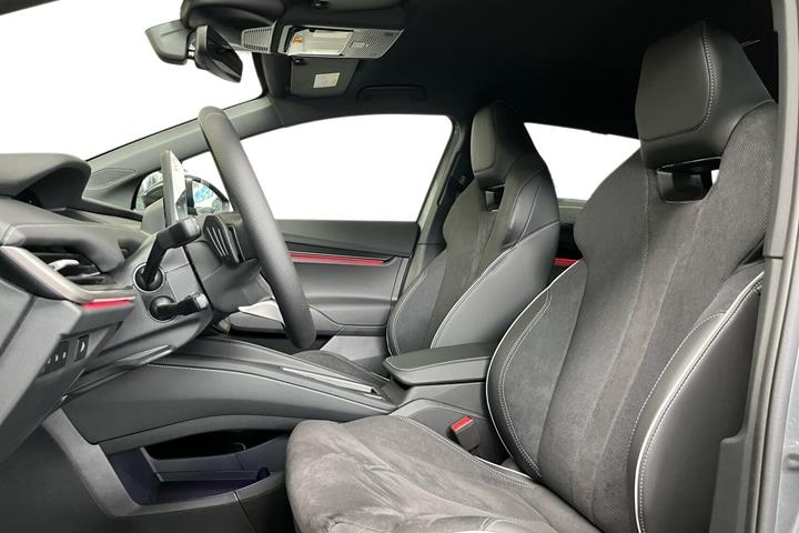 Grå Skoda Enyaq fra 2026