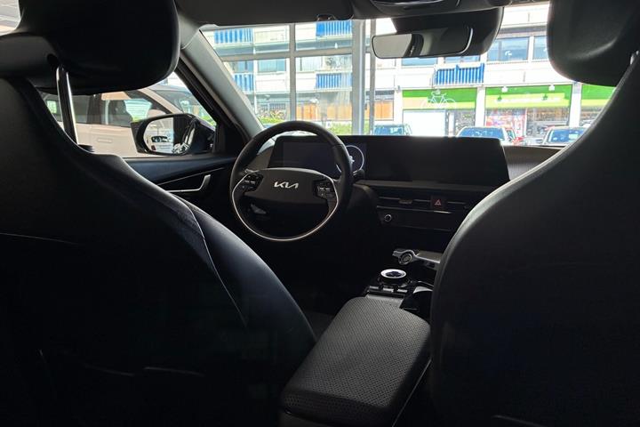 Sort Kia EV6 fra 2023