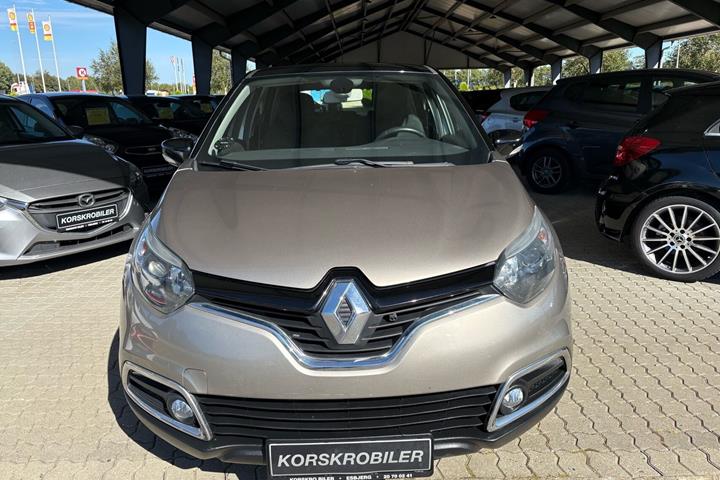 Sort Renault Captur fra 2014