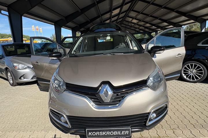 Sort Renault Captur fra 2014