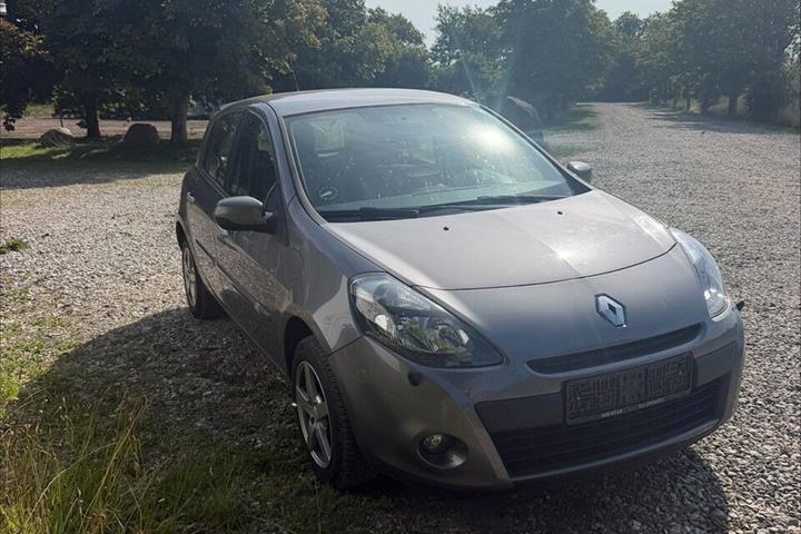undefined Renault Clio fra 2010