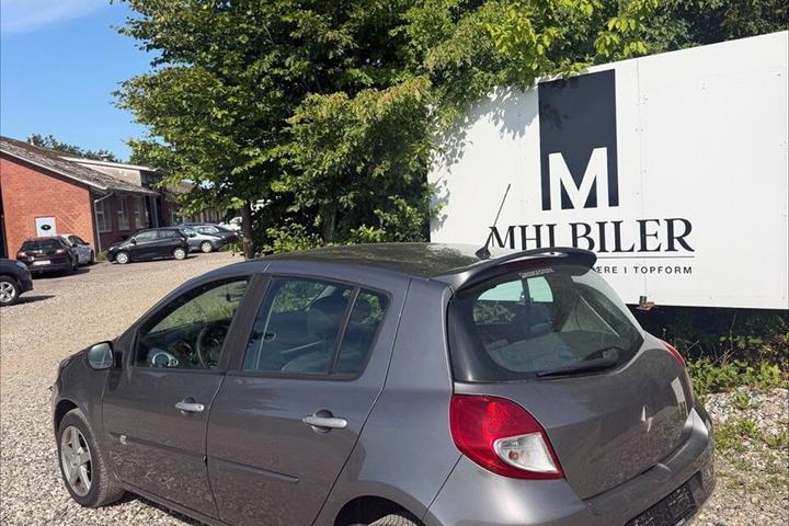undefined Renault Clio fra 2010