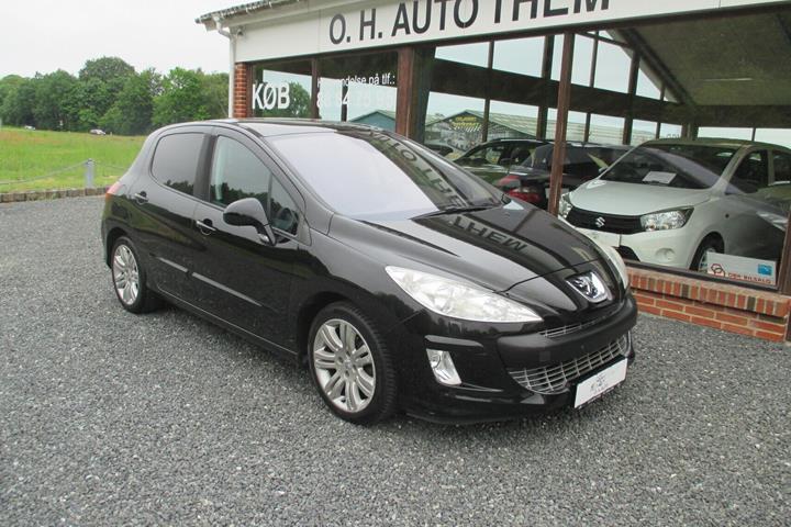 Sort Peugeot 308 fra 2009