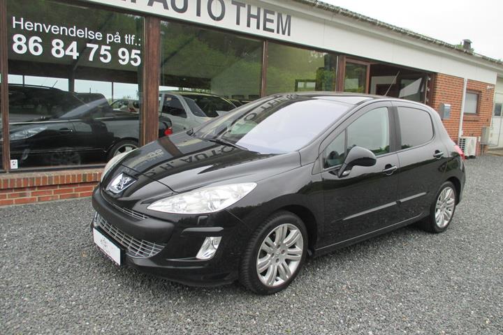 Sort Peugeot 308 fra 2009