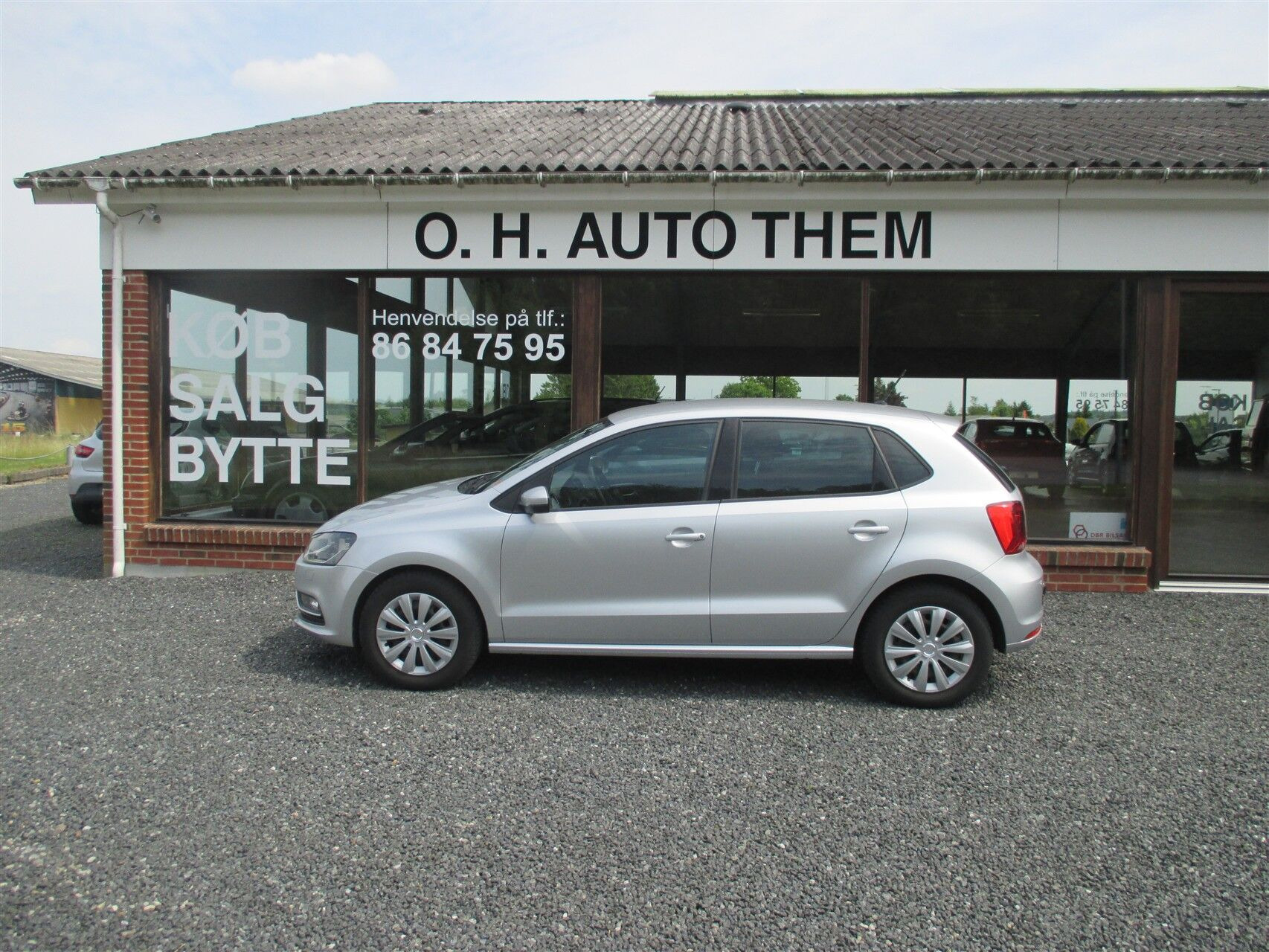 Sølv VW Polo fra 2016