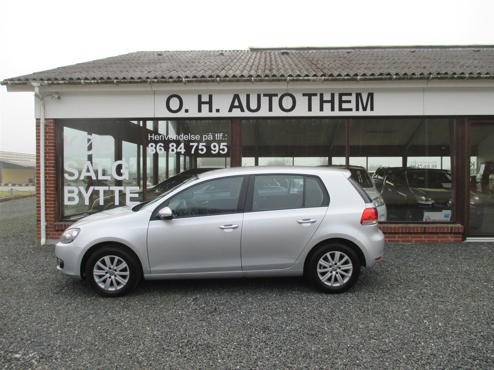Sølv VW Golf fra 2011