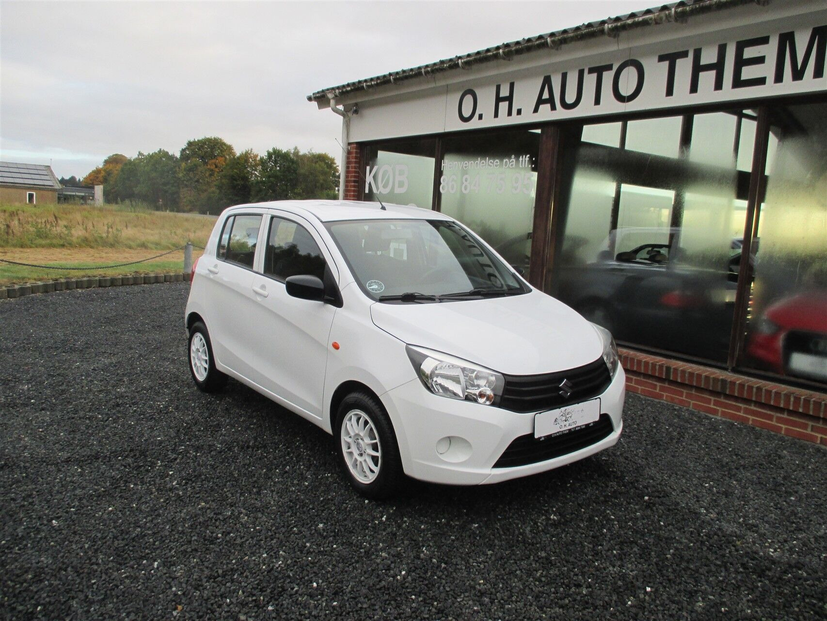 Hvid Suzuki Celerio fra 2018