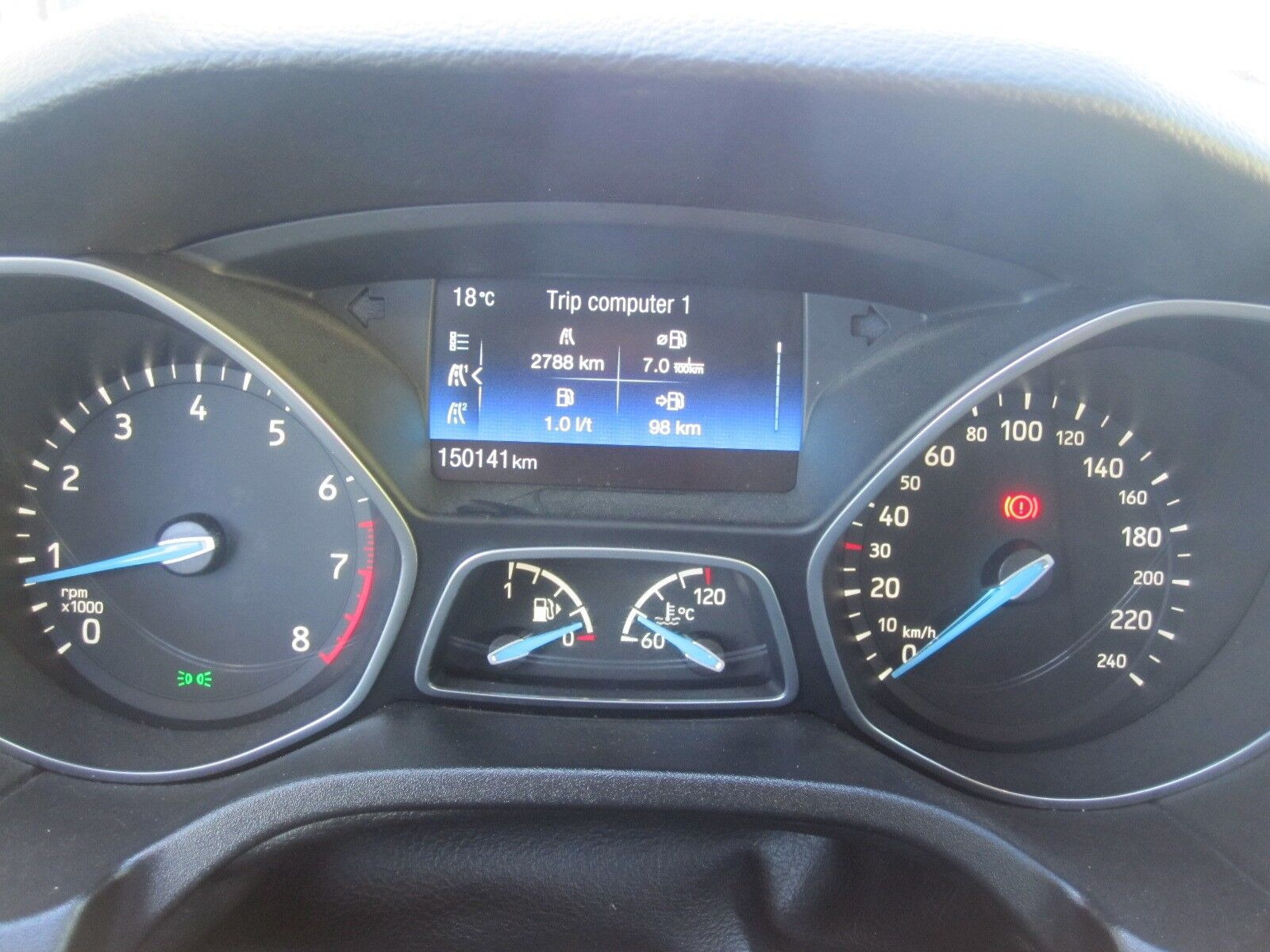 Sølv Ford Focus fra 2016