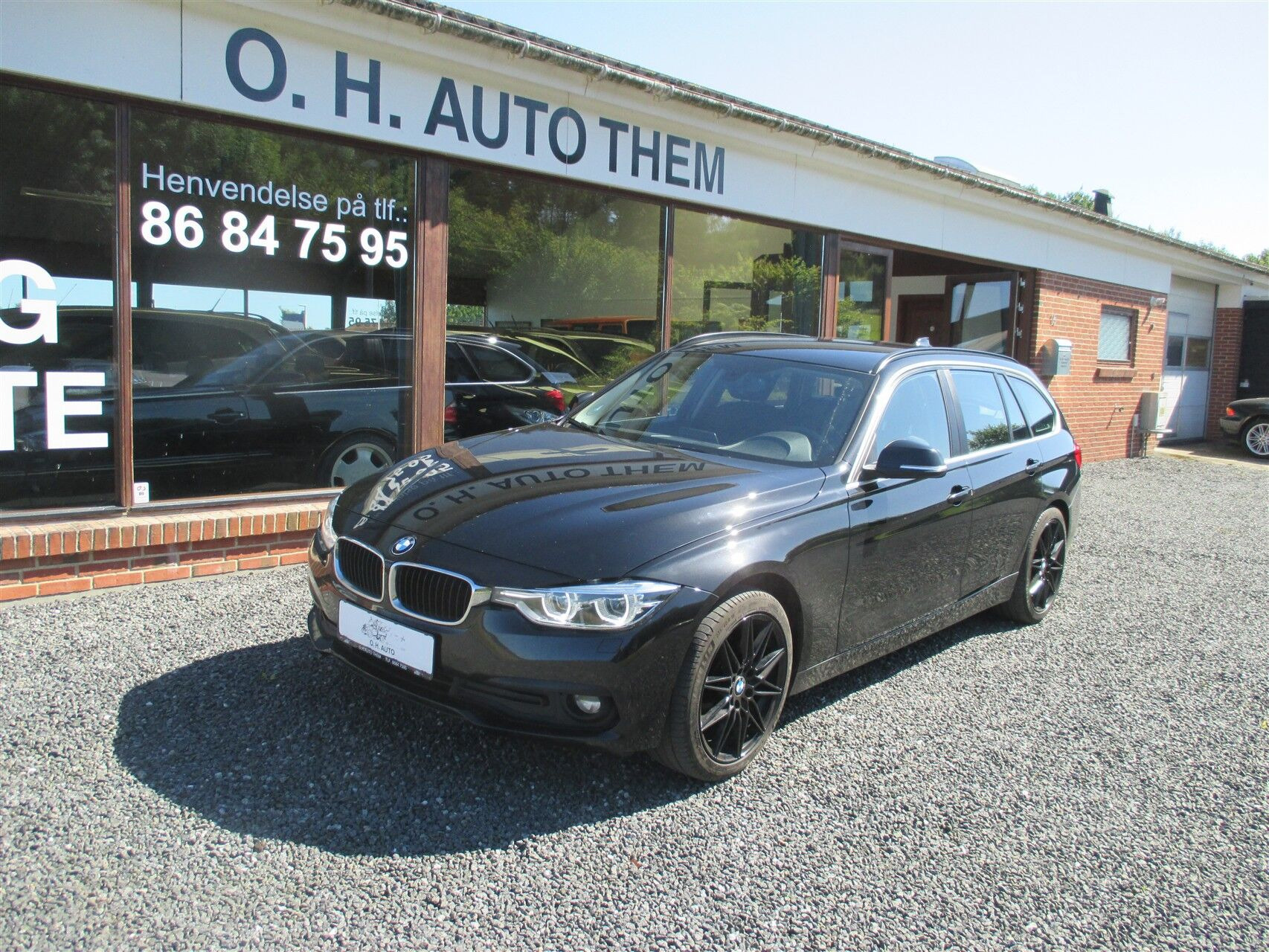 Sort BMW 320d fra 2018