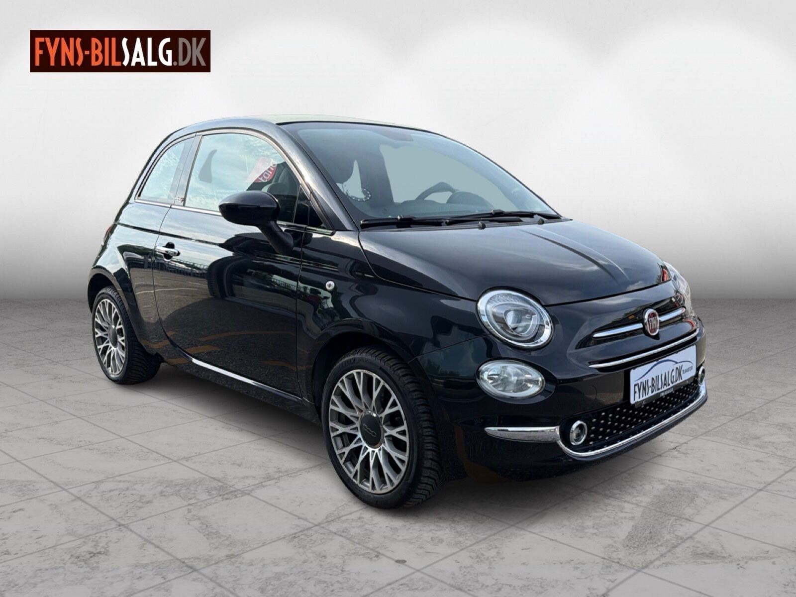 Sort Fiat 500C fra 2020