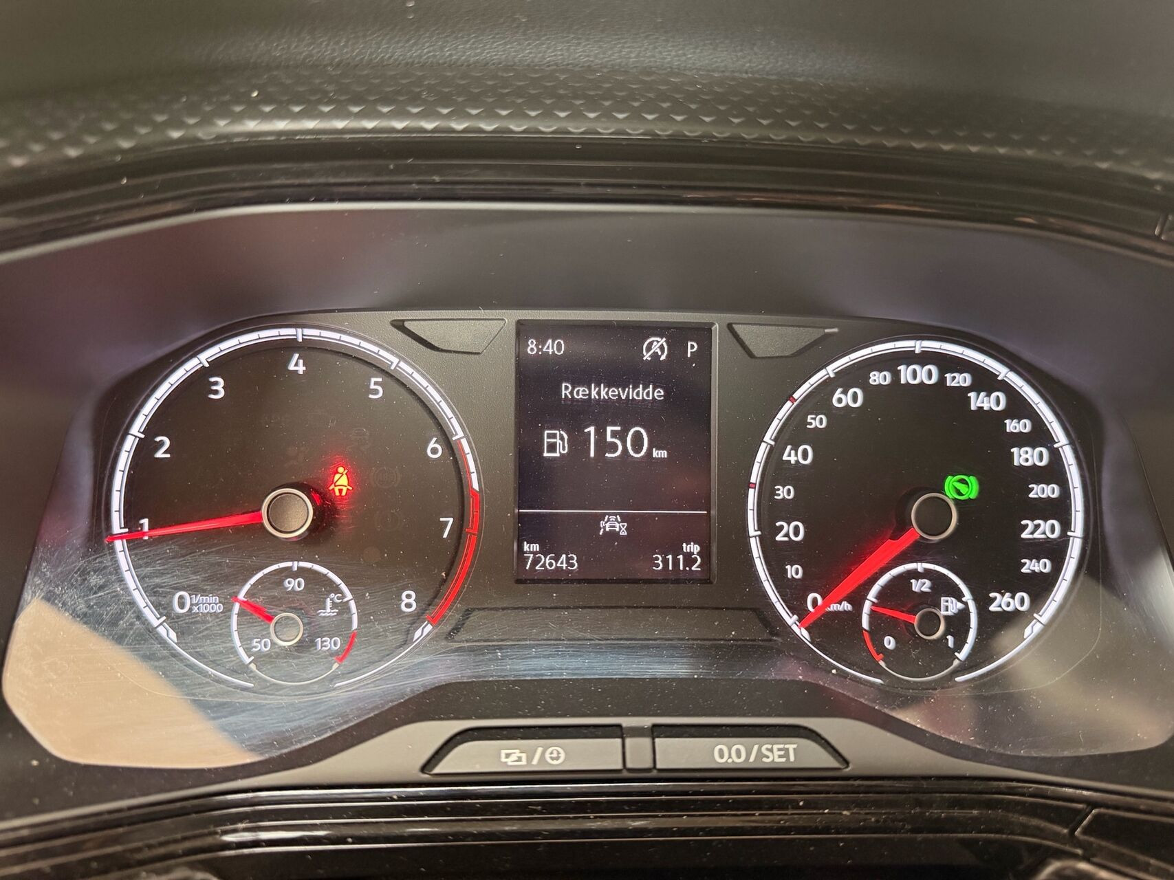 Grå VW T-Cross fra 2021