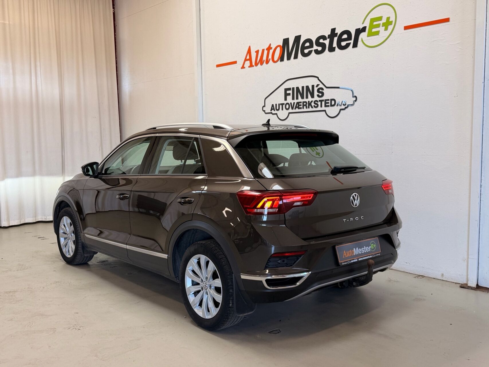 Brun VW T-Roc fra 2019