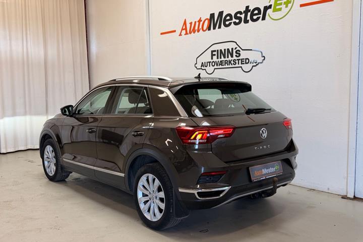 Brun VW T-Roc fra 2019