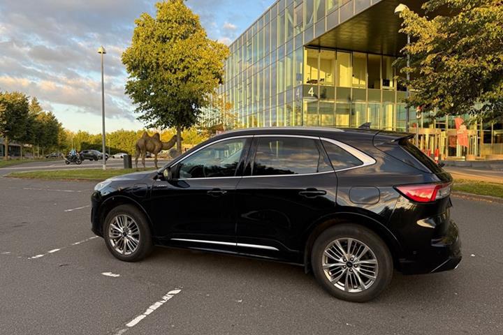 undefined Ford Kuga fra 2023