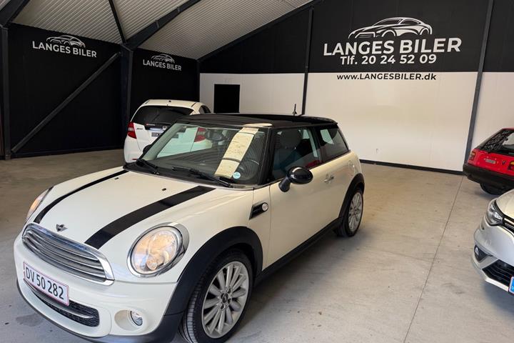 Beige Mini Cooper fra 2012