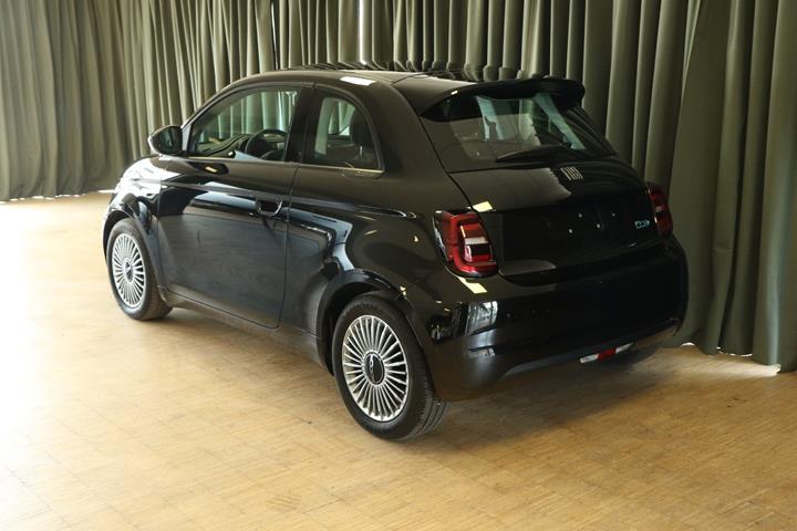 Sort Fiat 500e fra 2022