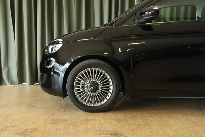 Sort Fiat 500e fra 2022